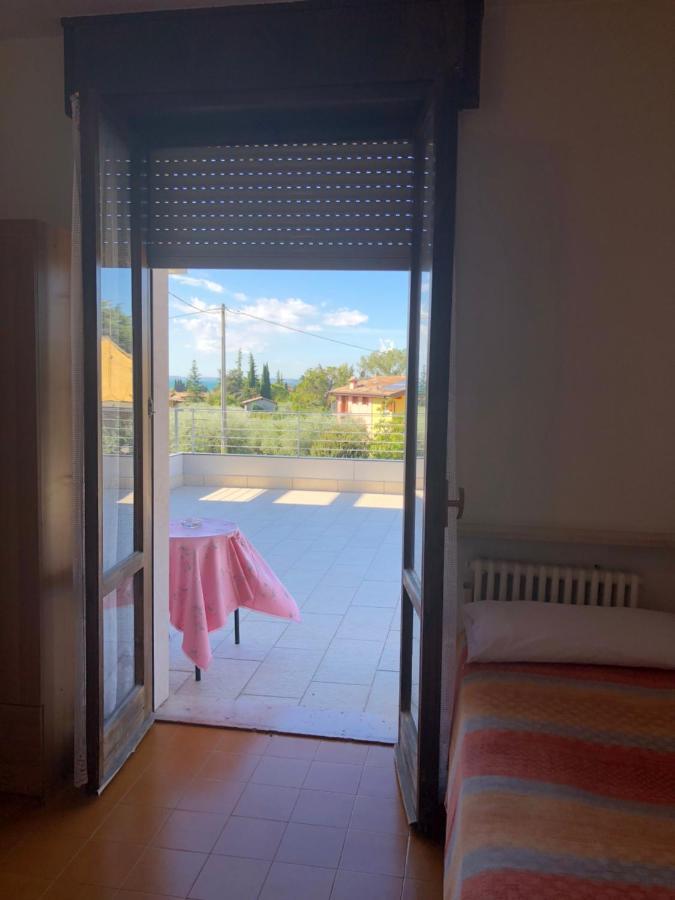 Al Pontesel Hotel Garda  Bagian luar foto