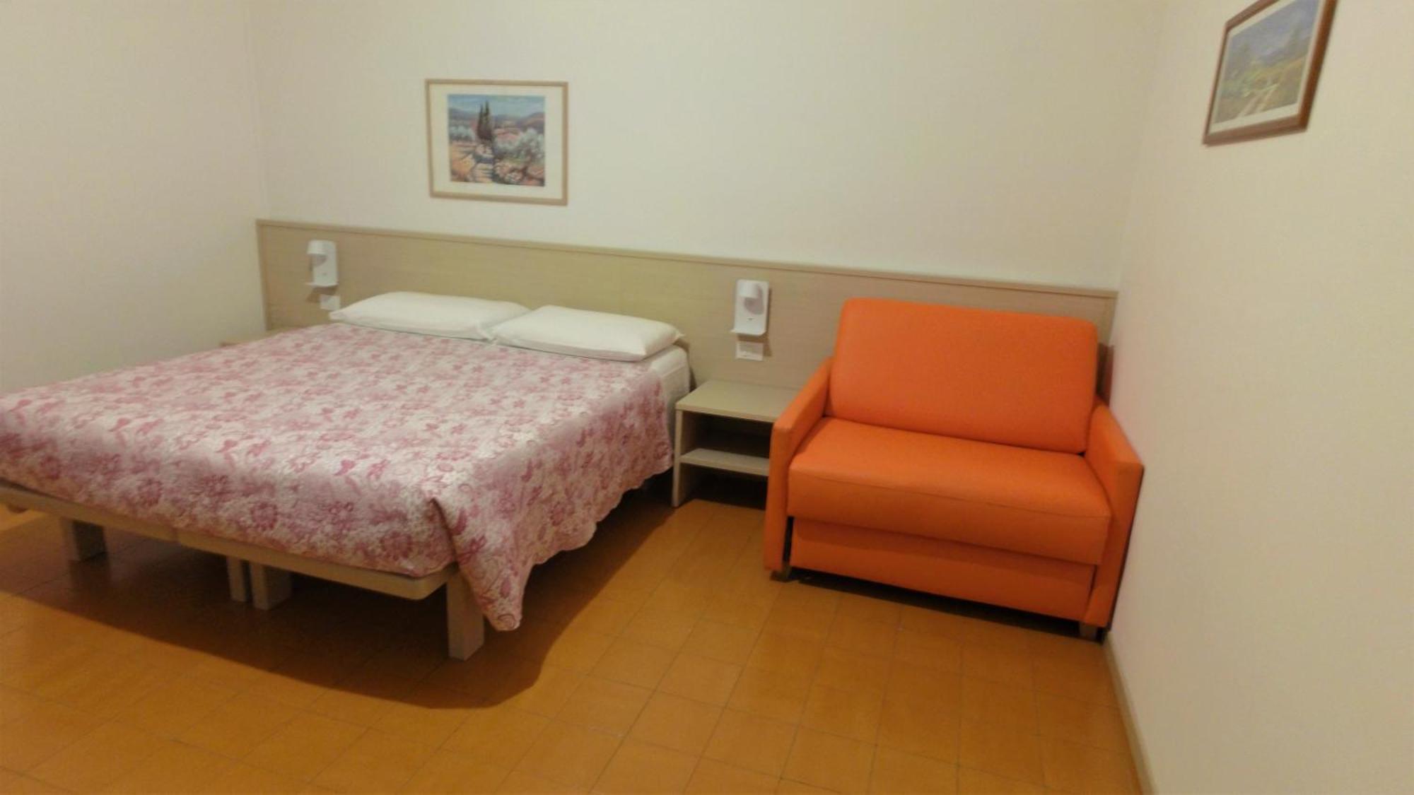 Al Pontesel Hotel Garda  Bagian luar foto